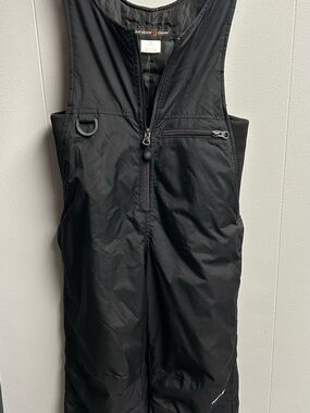 Outdoor gear Black Kids Snow Bibs Medium